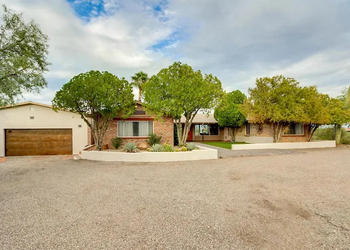 Hollywood Hills Of Tucson: 20 Acres, Pool, Hot Tub Ferienhaus Tucson