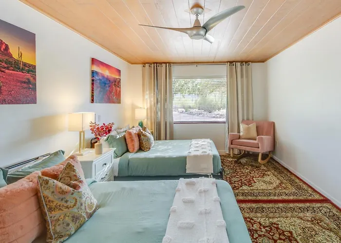 Hollywood Hills Of Tucson: 20 Acres, Pool, Hot Tub