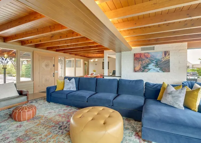 Hollywood Hills Of Tucson: 20 Acres, Pool, Hot Tub