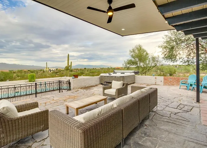Hollywood Hills Of Tucson: 20 Acres, Pool, Hot Tub Ferienhaus