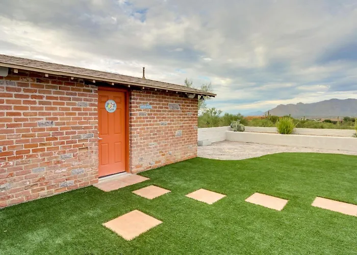 Hollywood Hills Of Tucson: 20 Acres, Pool, Hot Tub Tucson
